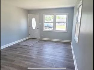 3307 163rd St, Hammond, IN 46323
