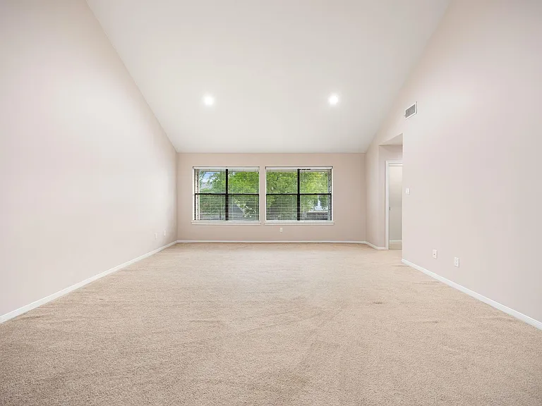 19806 Sunbridge Ln — Photo 26