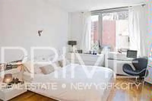 Sold by Prime NYC | media 16