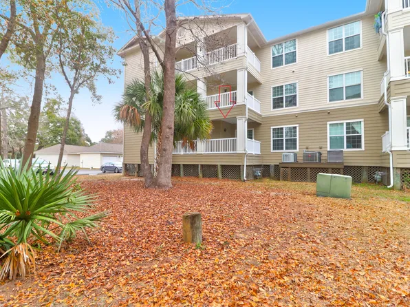 700 Daniel Ellis Dr APT 8107, Charleston, SC 29412