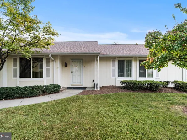 2 Finsbury Park Ct #47-A, Silver Spring, MD 20906