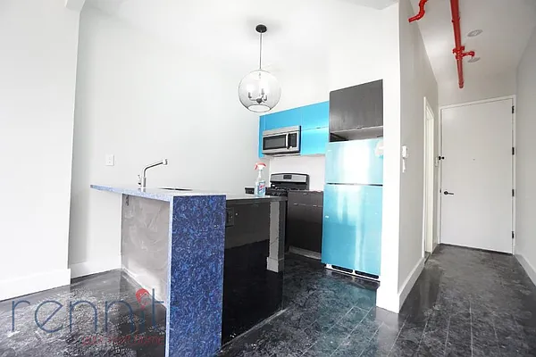 Rented by Rennit Inc. | media 2