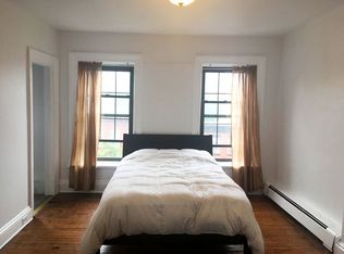 98 2nd St #3, Brooklyn, NY 11231
