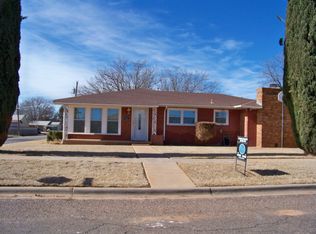 901 NW 3rd St, Andrews, TX 79714