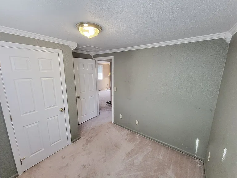 1208 Juniper St — Photo 13