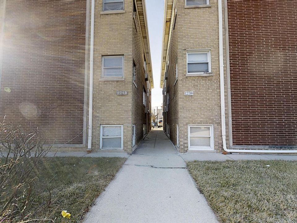 1st image of 1240 S 55th Ct #2