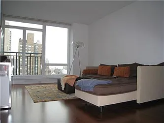 Rented by Sumitomo Real Estate Sales