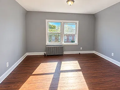 1231 Clinton Ave #3 — photo 2 of 3