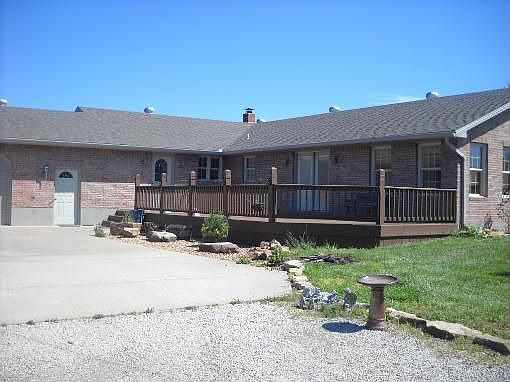2nd image of 121 Co Rd 373