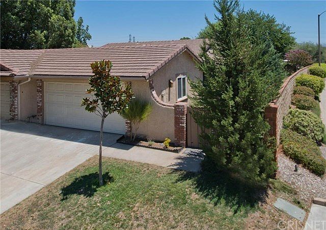 1st image of 25632 Almendra Dr