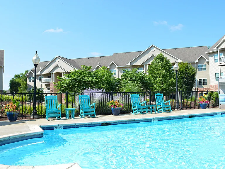 Villas At Crystal Lake — Photo 4