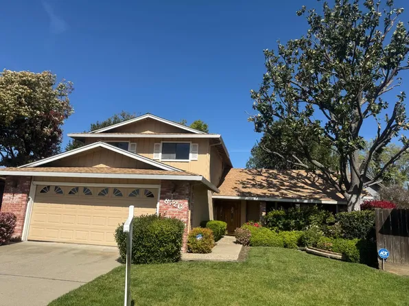 8726 Oak Knoll Ct, Stockton, CA 95209