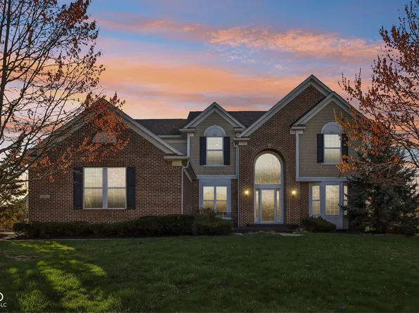 8965 Snowberry Ct, Zionsville, IN 46077