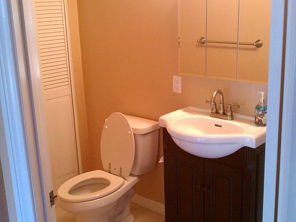 4th image of 5402 Balboa Arms Dr Unit 330