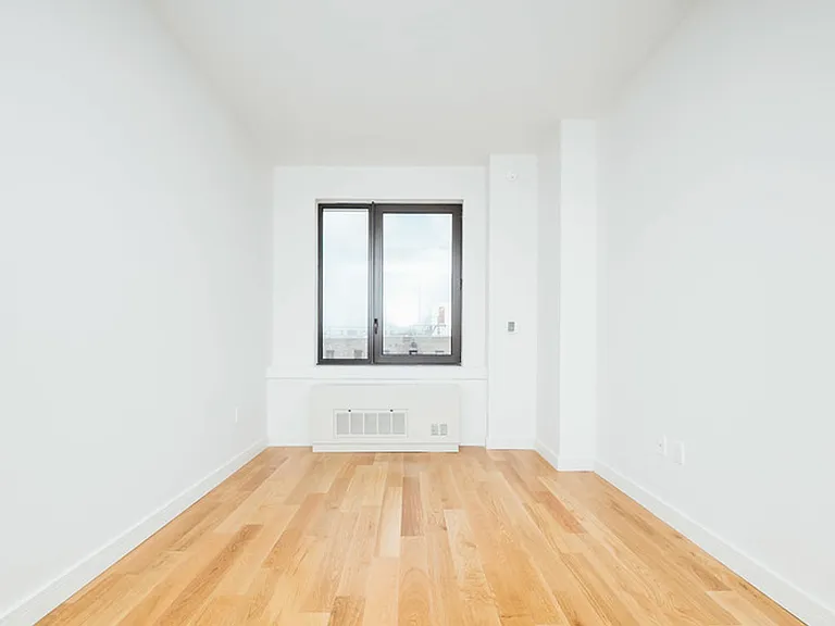 1801 Ocean Ave #8M — Photo 7