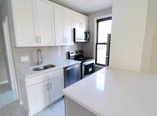 467 Grandview Ave #2LL, Ridgewood, NY 11385