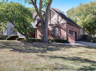 3516 NW Primrose Ln, Lees Summit, MO 64064