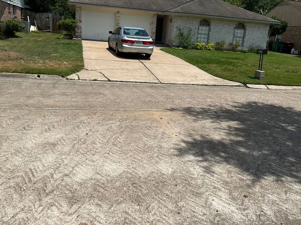 1505 Sierra Dr
