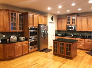 640 Spring Meadow Dr, Westminster, MD 21158