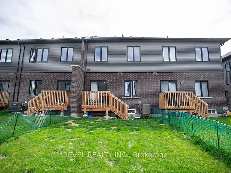 31 Wakeling Dr — Photo 32