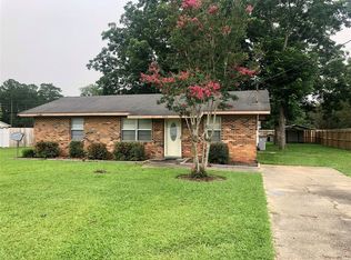 1515 Edgewood Dr, Elba, AL 36323