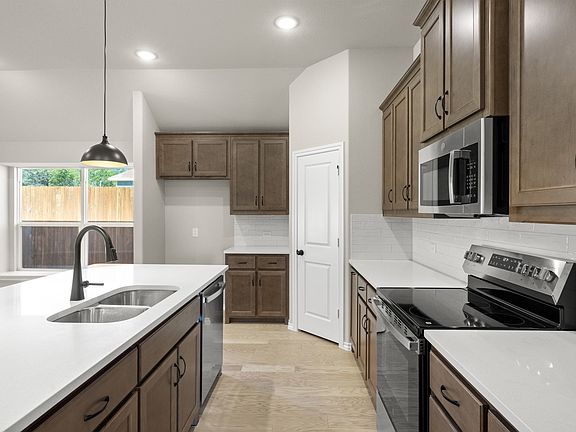 6th image of this home