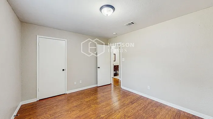 7320 Windhaven Rd — Photo 17