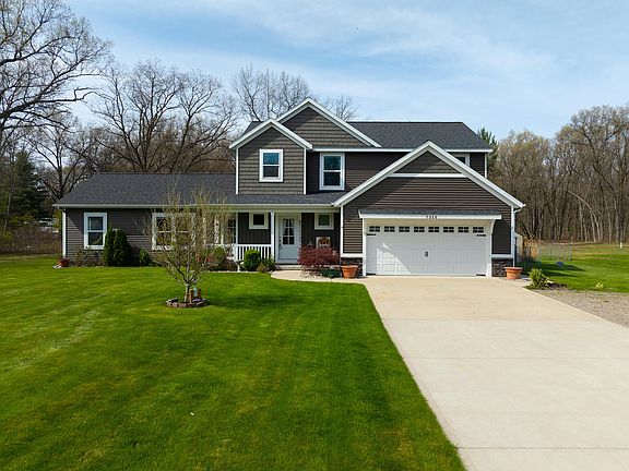 3rd image of 7258 Sue Marie Ln