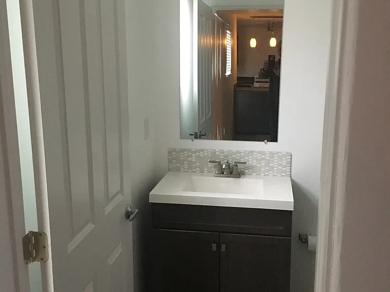 416 Cornell Dr SE #B — Photo 4