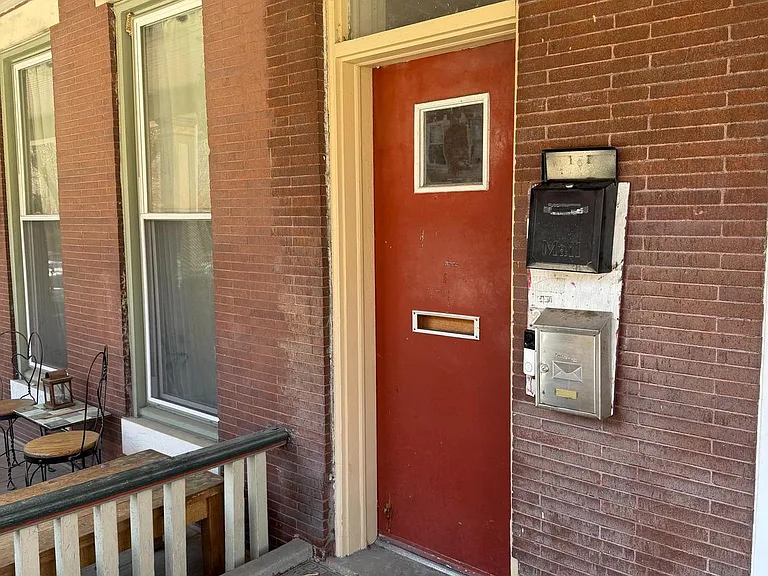 2752 Maryland Ave #2 — Photo 1