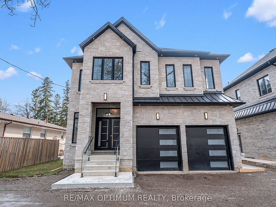 1st image of 30 McLaughlin Rd N