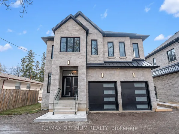 30 McLaughlin Rd N, Brampton, ON L6X 1Y7