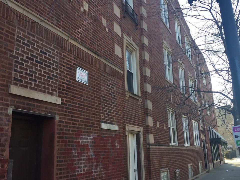1st image of 2053 N California Ave #2