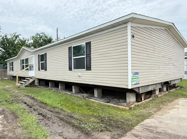 2021 N Battlebell Rd Trailer 58, Highlands, TX 77562