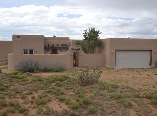 6 Antigua Rd, Santa Fe, NM 87508