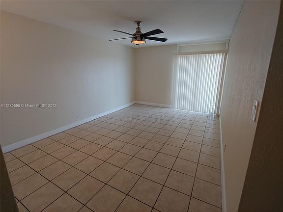 4th image of 801 NW 47th Ave APT 805W