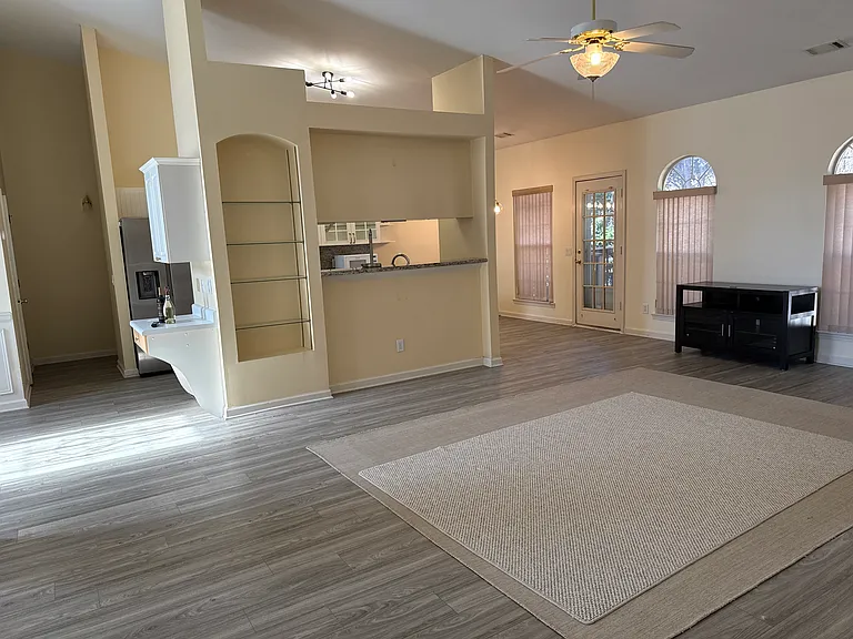 2753 Bridgegate Trce NE — Photo 6