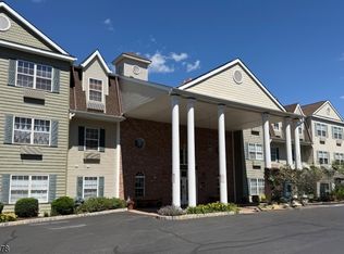 5322 Richmond Rd BLDG 5 #322, West Milford Twp., NJ 07480