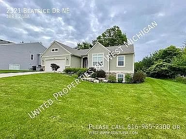 2321 Beatrice Dr NE Grand Rapids MI 49505 Zillow