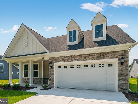 3rd image of 31824 Shad Creek Way