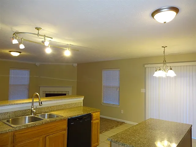 11730 Sinclair Dr — Photo 3