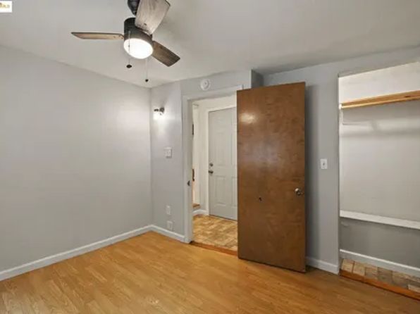 (undisclosed Address)