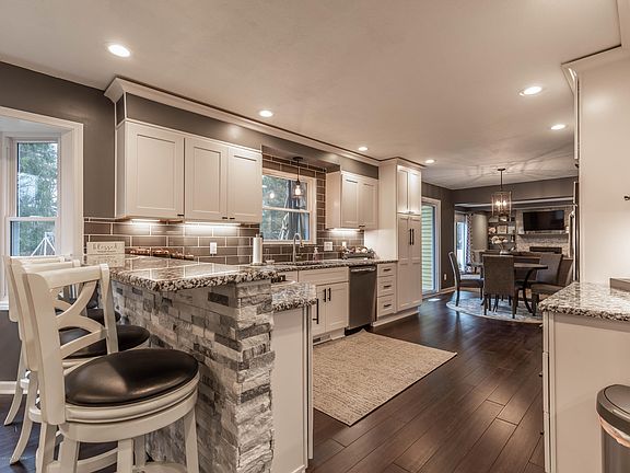 5th image of 5557 Wood Valley Dr