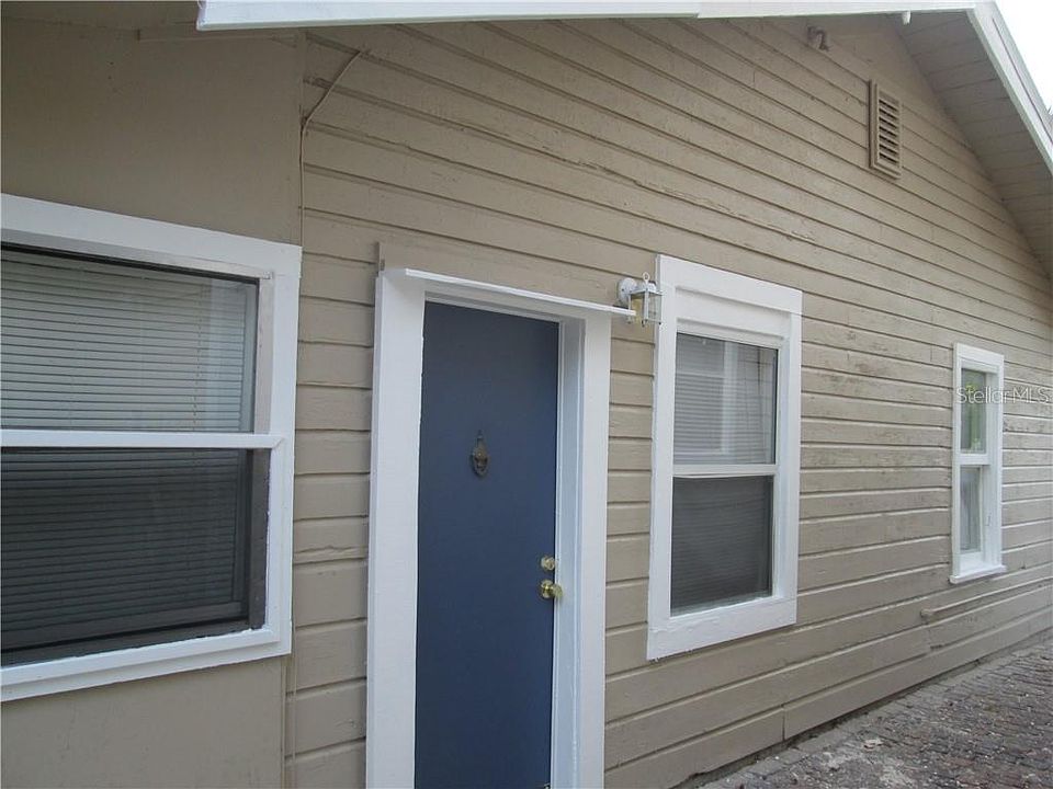 1st image of 1309 W Lemon St APT D