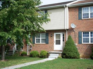 214 John St, Hanover, PA 17331