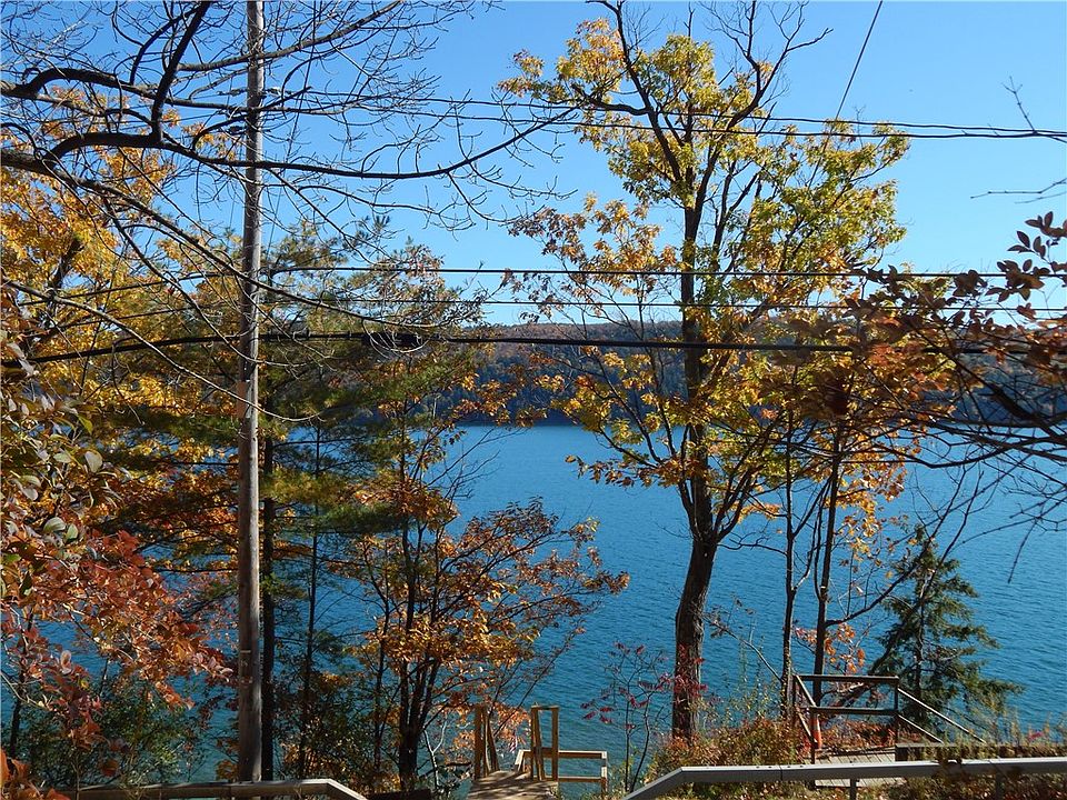 どいやん 6691 Orangewood Rd, Highland, CA 92346 | Zillow