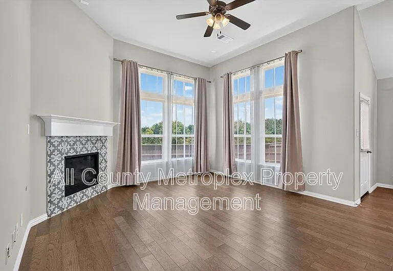 1602 Emerald Brook Ct — Photo 7