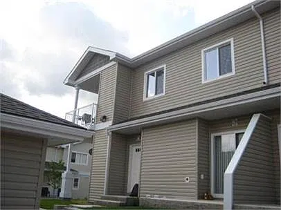 8640 - 103 Avenue Unit 103A — Photo 1