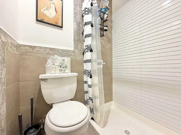 81 Carlton Ave #1 — Photo 11