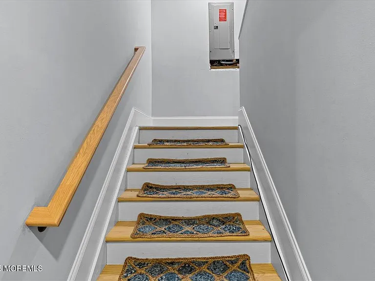 1613 Ocean Ave — Photo 31